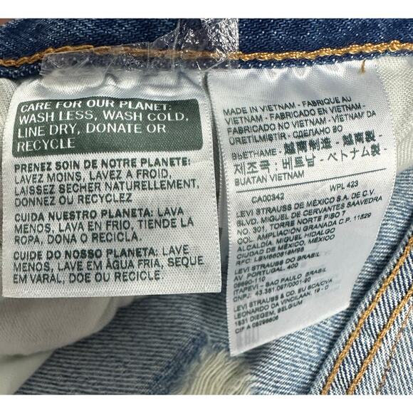 Levi’s 501 Size 38x30 Men’s Distressed Jeans Medium Wash Original Fit Straight - Picture 4 of 12